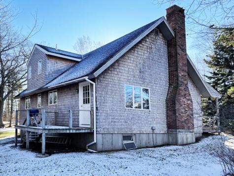 9 Blinn Road Bristol ME 04554