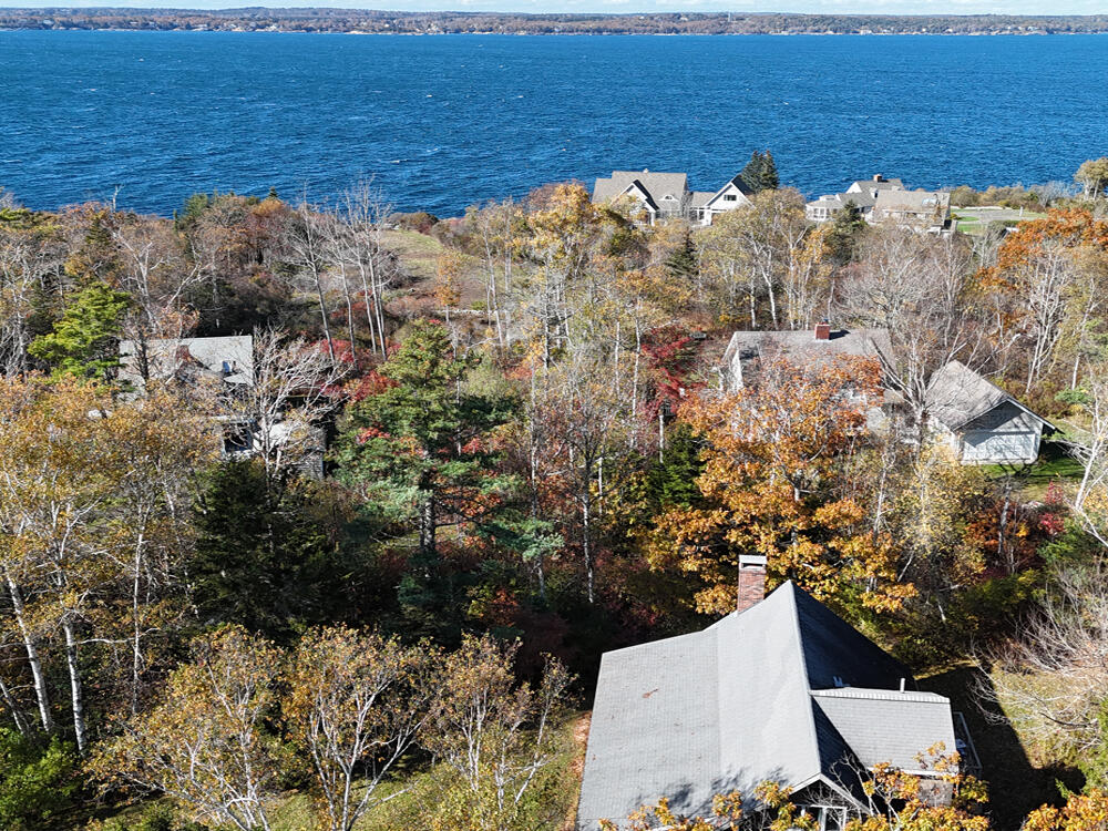 9 Blinn Road Bristol ME 04554