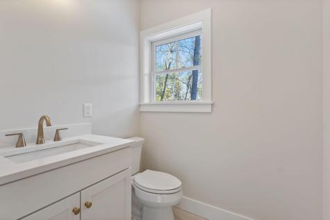 11 Peabody Lane Saco ME 04072