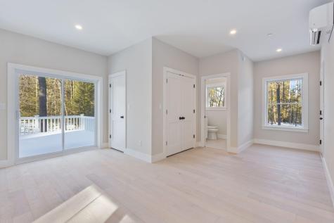 11 Peabody Lane Saco ME 04072