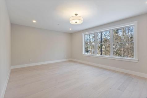 11 Peabody Lane Saco ME 04072