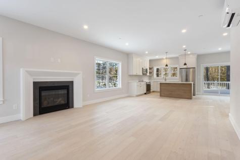 11 Peabody Lane Saco ME 04072