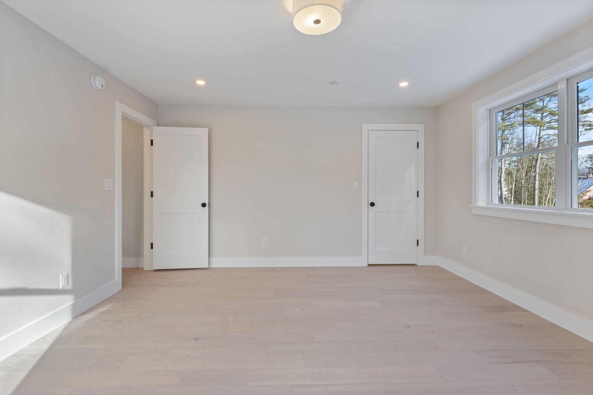 11 Peabody Lane Saco ME 04072