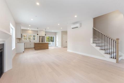 11 Peabody Lane Saco ME 04072