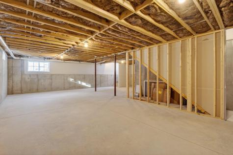 11 Peabody Lane Saco ME 04072