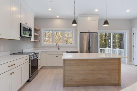 11 Peabody Lane Saco ME 04072