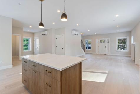 11 Peabody Lane Saco ME 04072