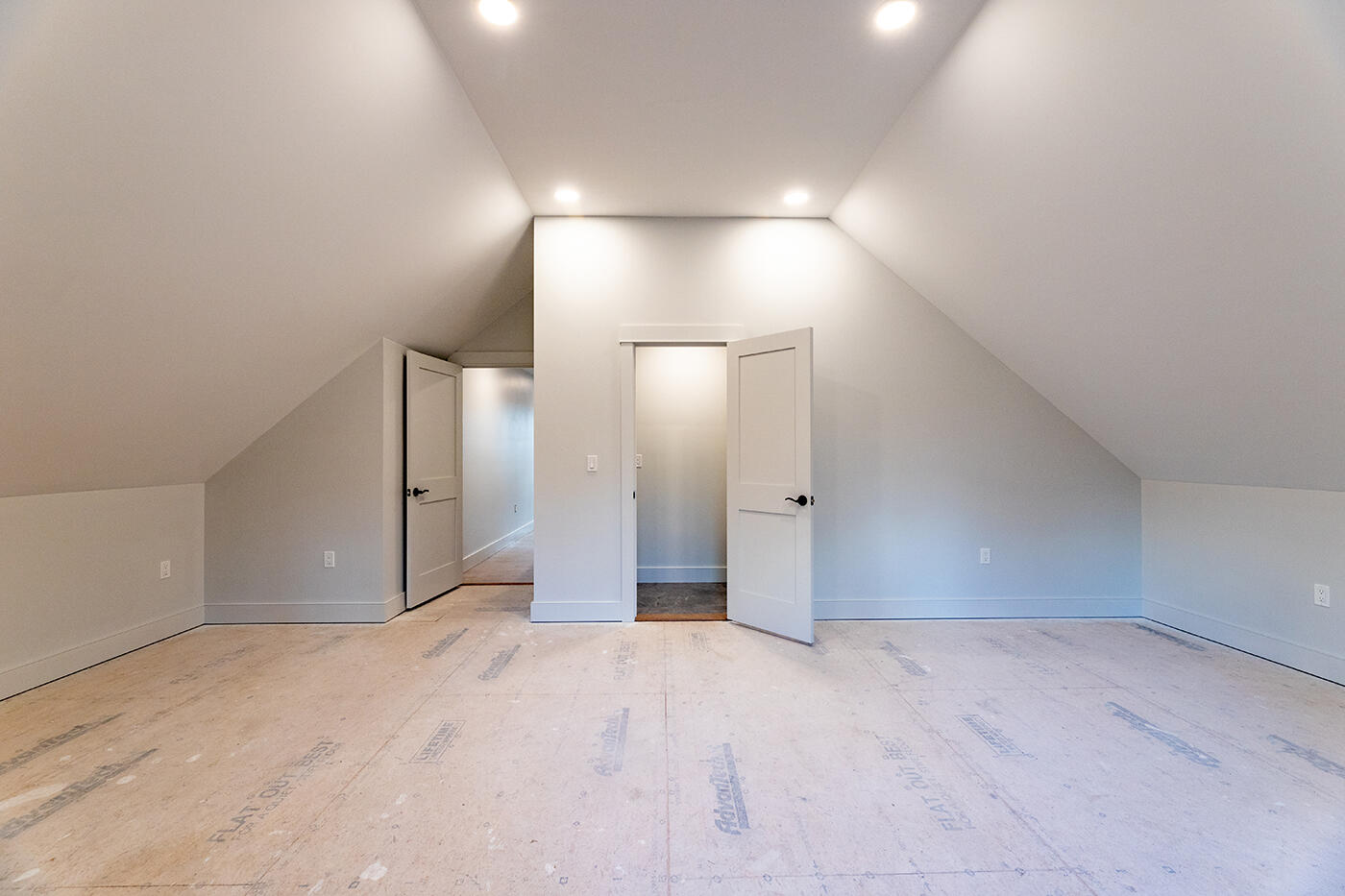 185 Glenwood Lane Northport ME 04849