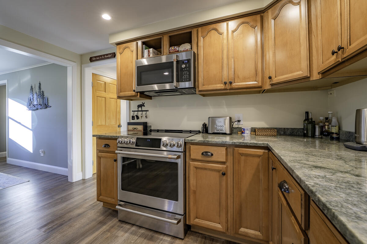 23 Merrymeeting Drive Topsham ME 04086