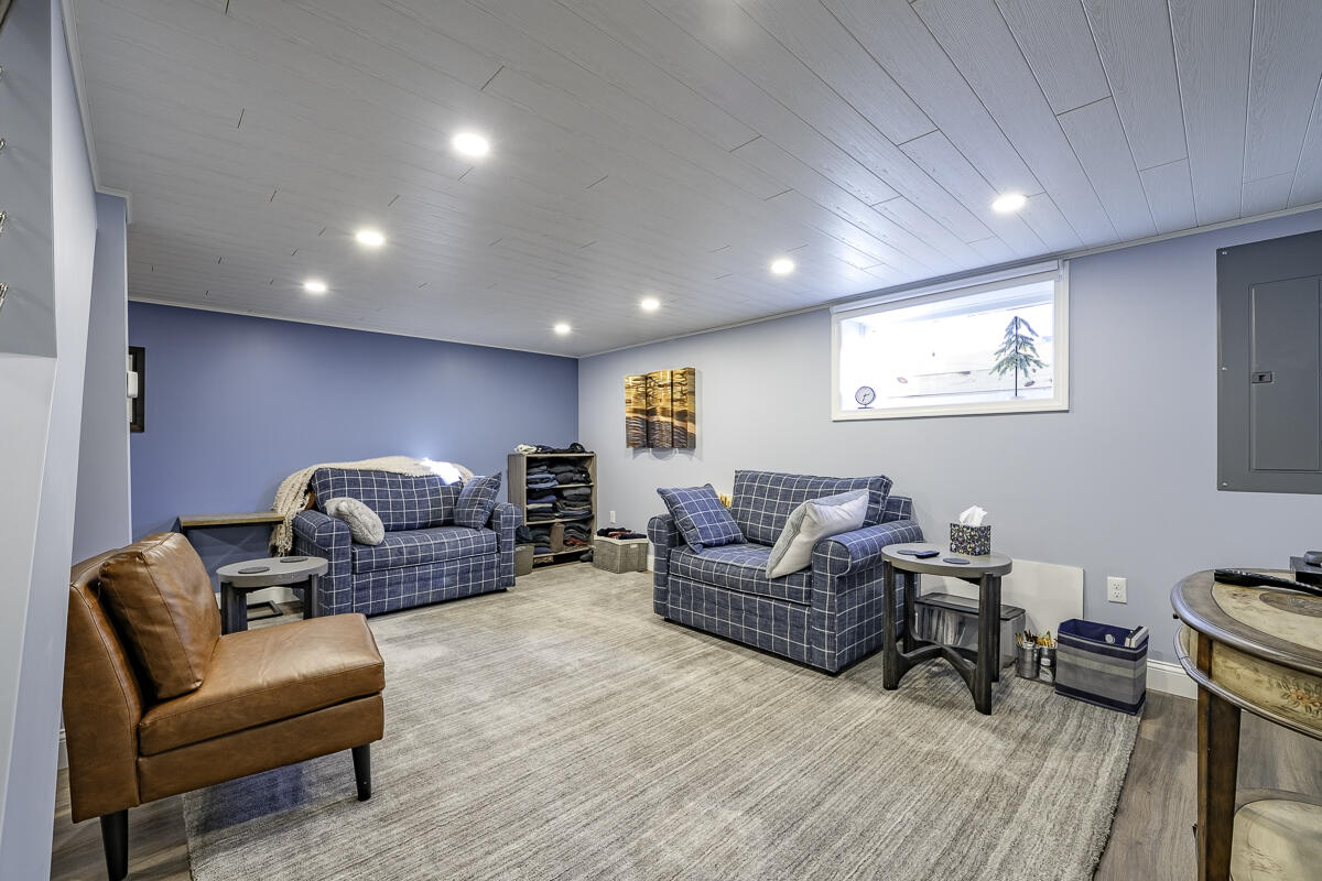 23 Merrymeeting Drive Topsham ME 04086