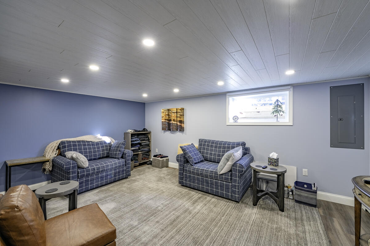 23 Merrymeeting Drive Topsham ME 04086