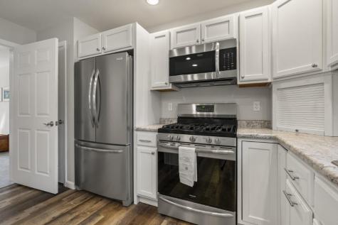 15 Shipbuilder Road Boothbay ME 04544