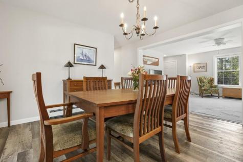 15 Shipbuilder Road Boothbay ME 04544
