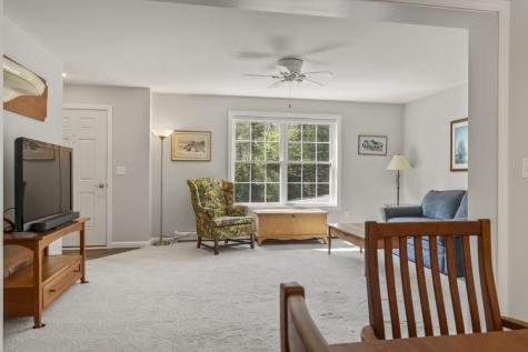 15 Shipbuilder Road Boothbay ME 04544