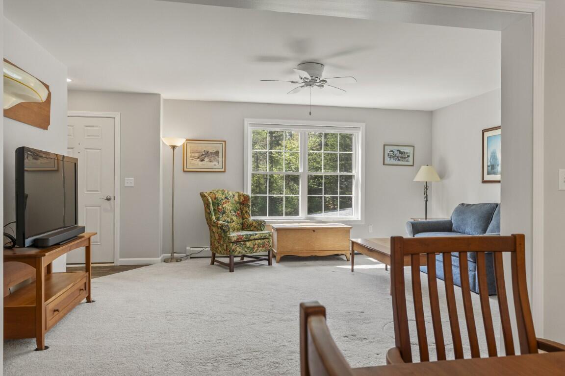 15 Shipbuilder Road Boothbay ME 04544