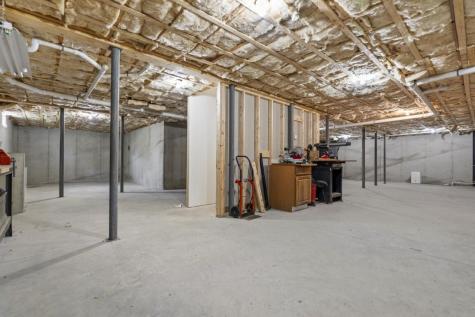 15 Shipbuilder Road Boothbay ME 04544