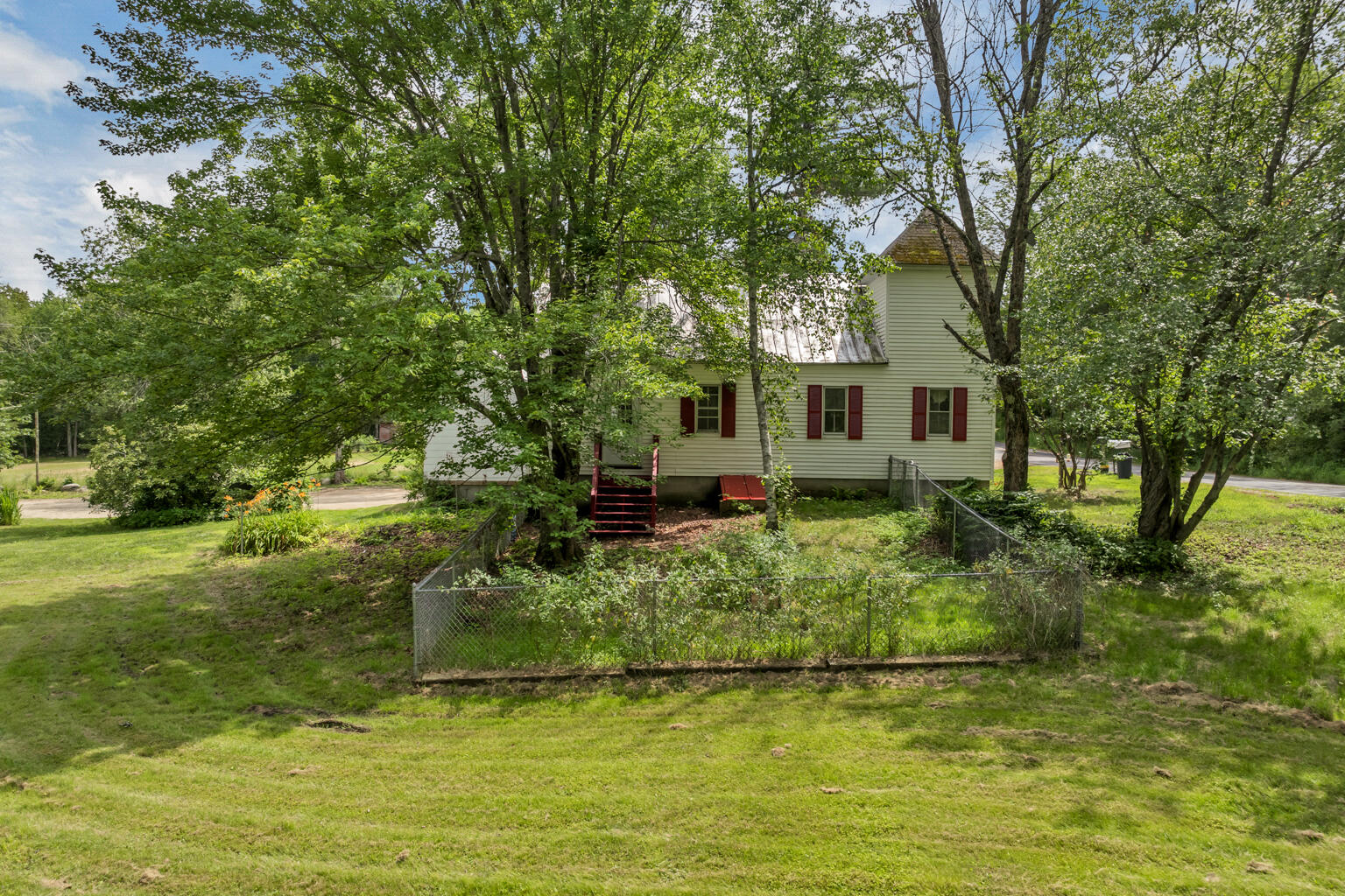 570 Maplewood Road Parsonsfield ME 04047