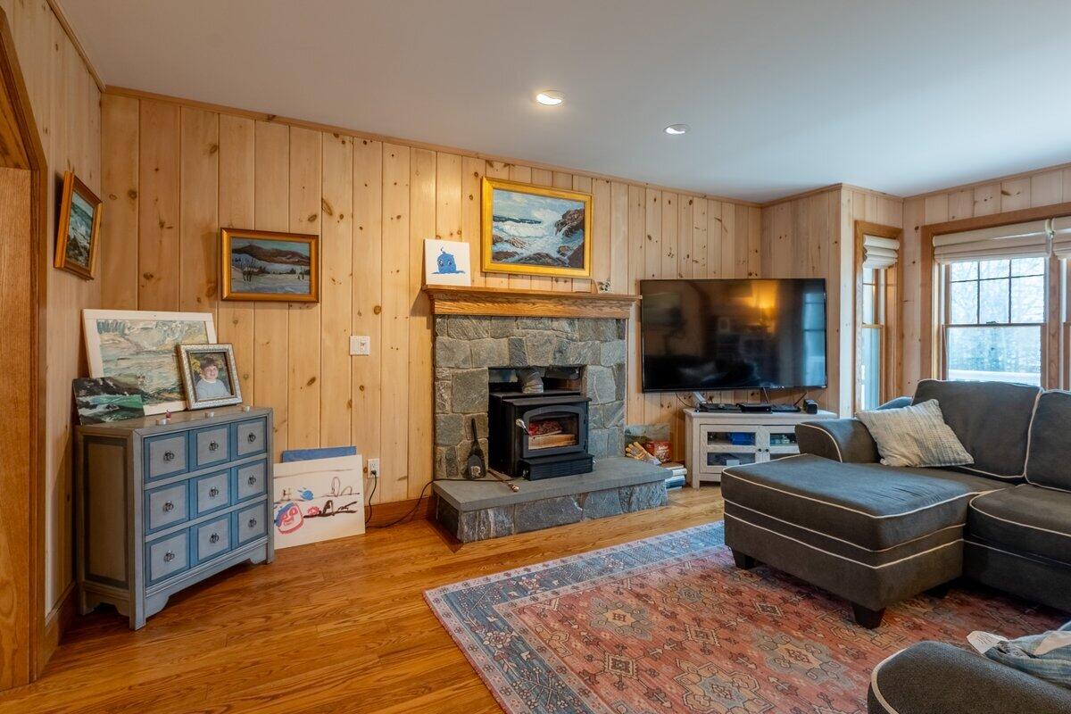 55 Pinkham Road Bristol ME 04554
