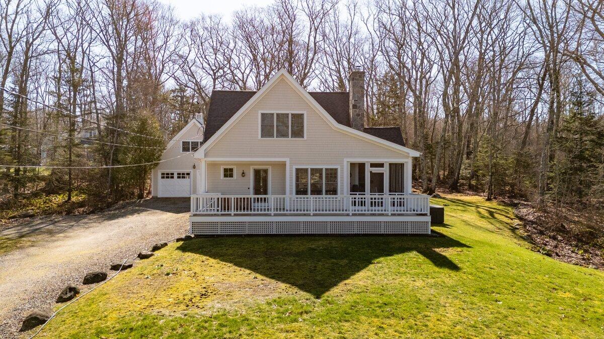 55 Pinkham Road Bristol ME 04554