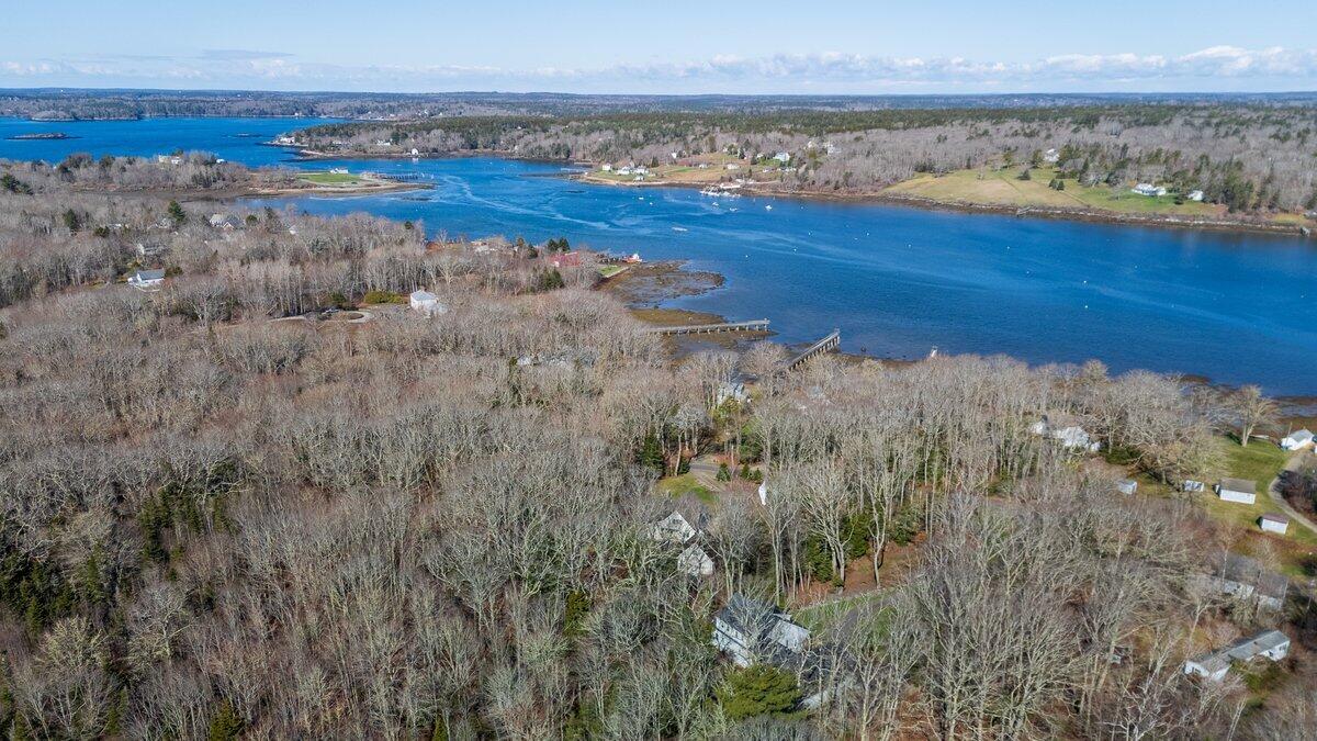 55 Pinkham Road Bristol ME 04554
