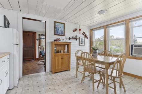 84 Stovers Point Road Harpswell ME 04079