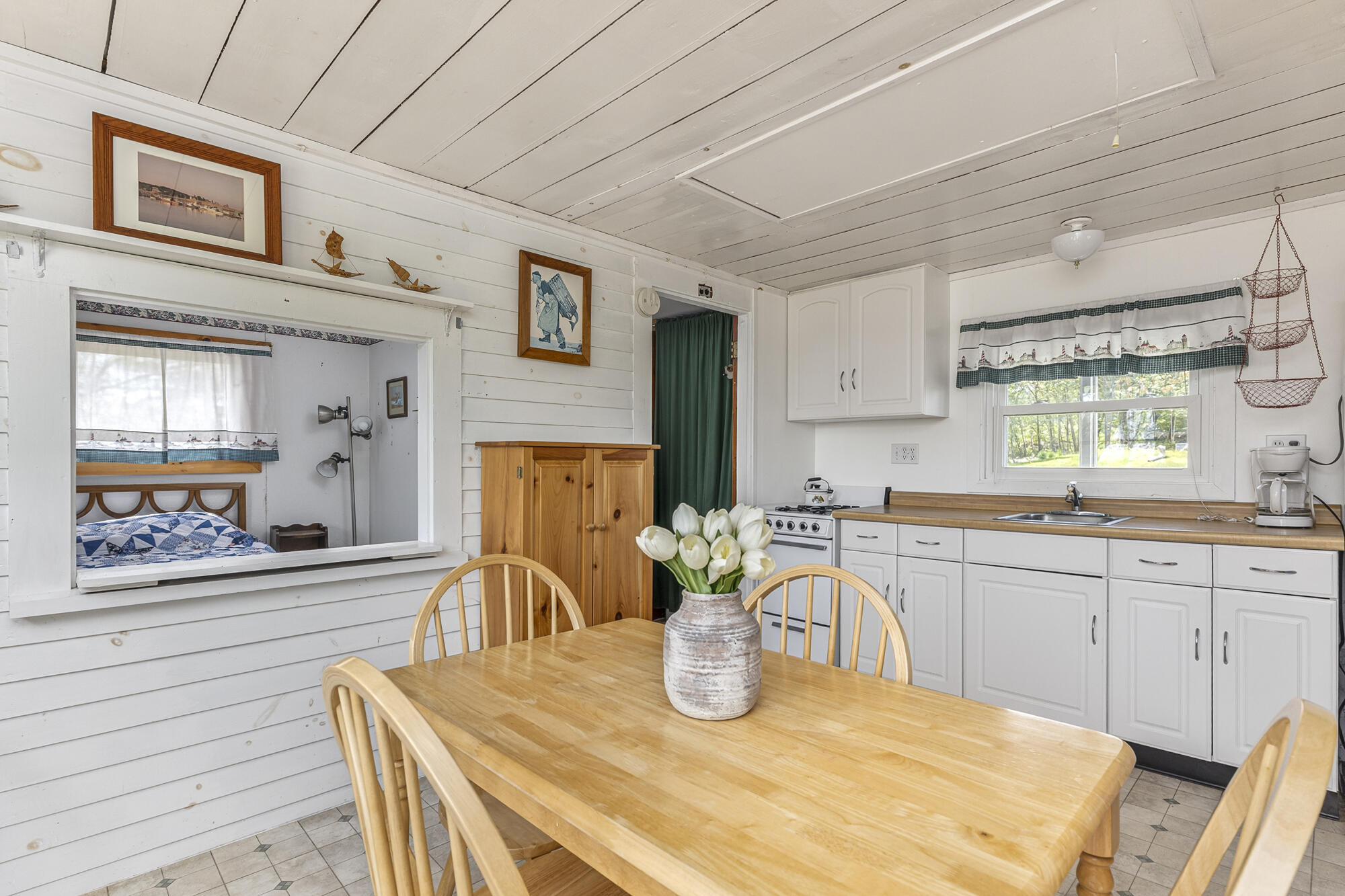 84 Stovers Point Road Harpswell ME 04079