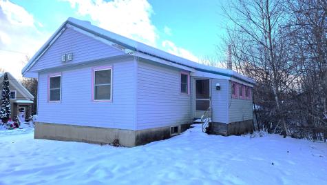 26 Garfield Street Calais ME 04619