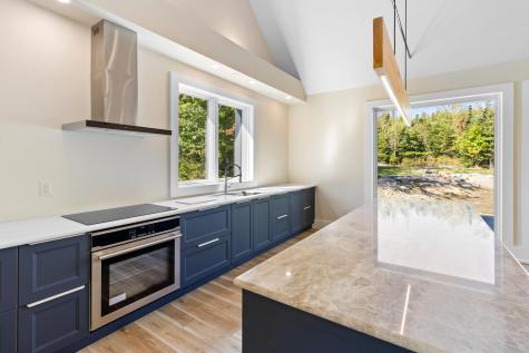 11 Iron Bluff Road Lincolnville ME 04849