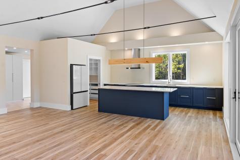 11 Iron Bluff Road Lincolnville ME 04849