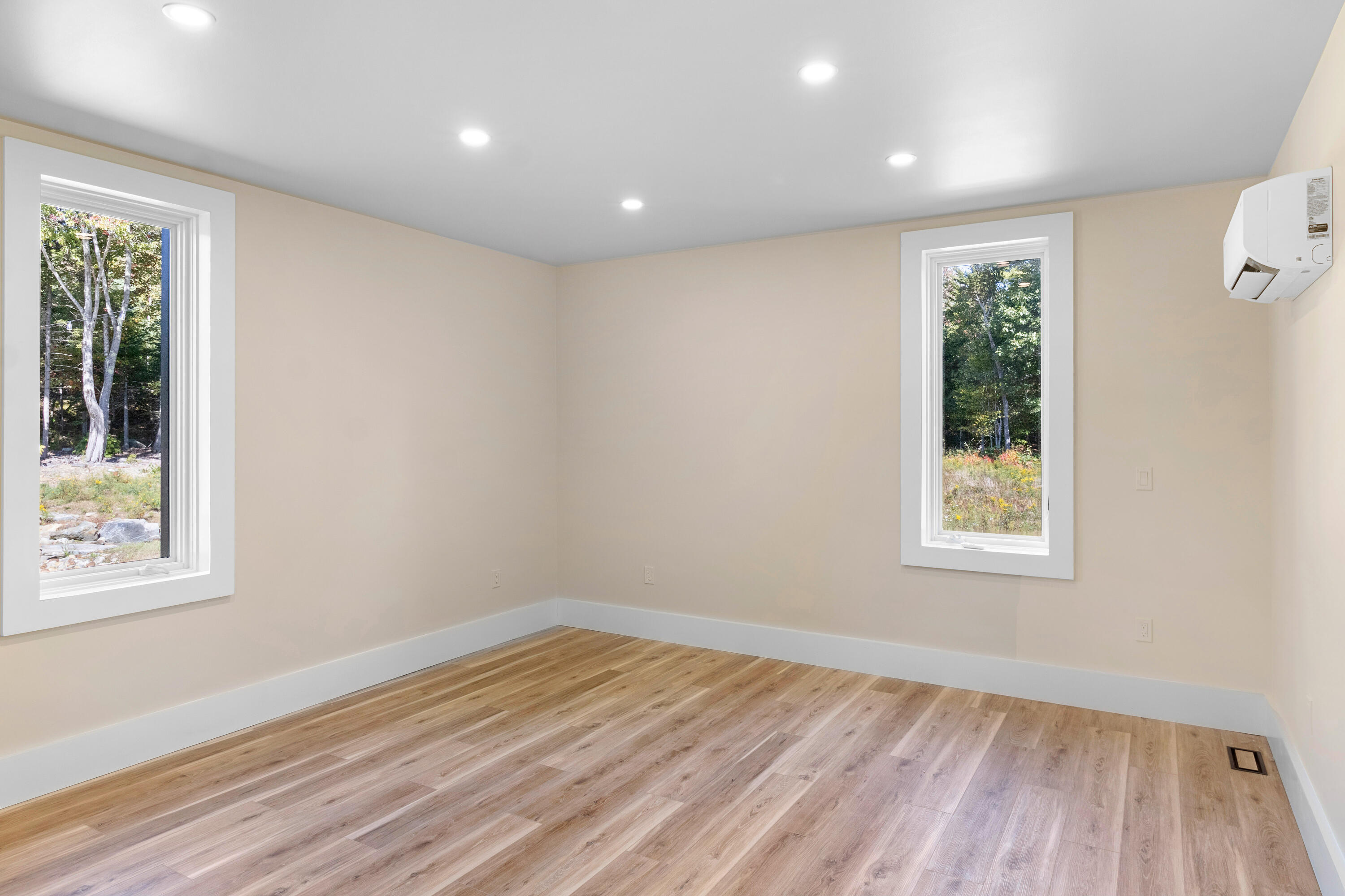 11 Iron Bluff Road Lincolnville ME 04849