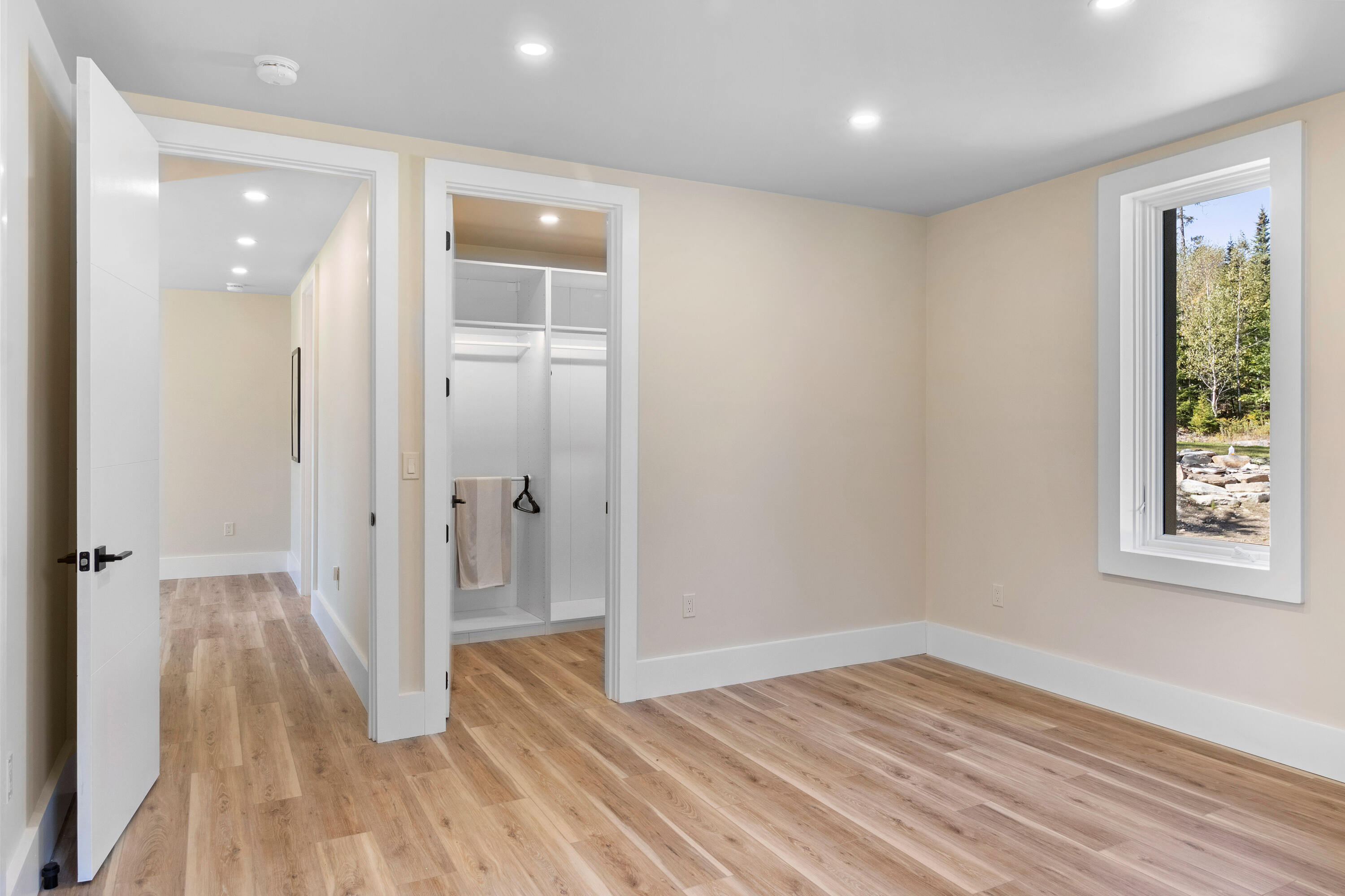 11 Iron Bluff Road Lincolnville ME 04849