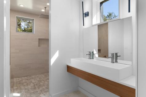 11 Iron Bluff Road Lincolnville ME 04849