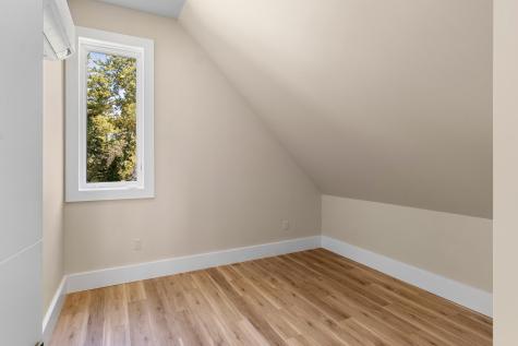 11 Iron Bluff Road Lincolnville ME 04849