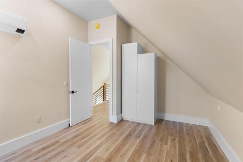 11 Iron Bluff Road Lincolnville ME 04849