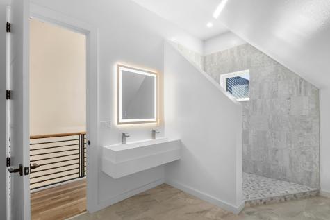 11 Iron Bluff Road Lincolnville ME 04849