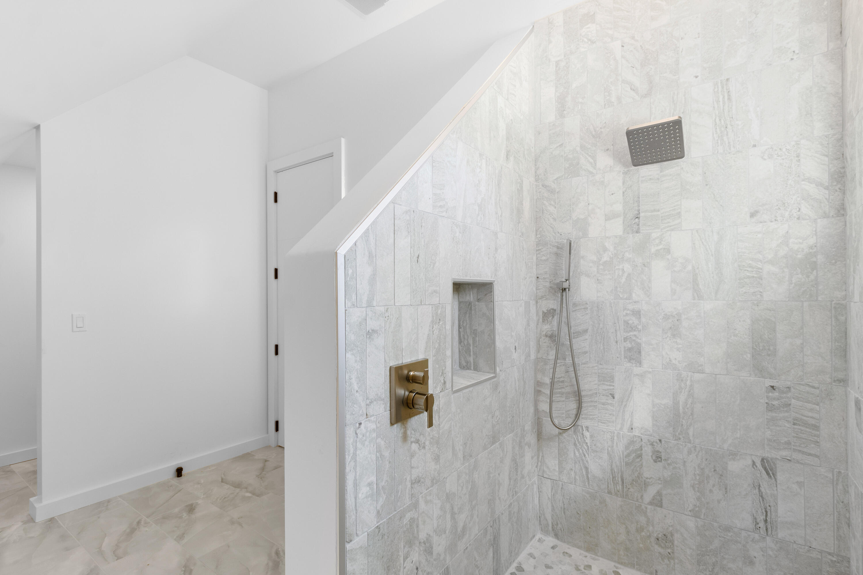 11 Iron Bluff Road Lincolnville ME 04849