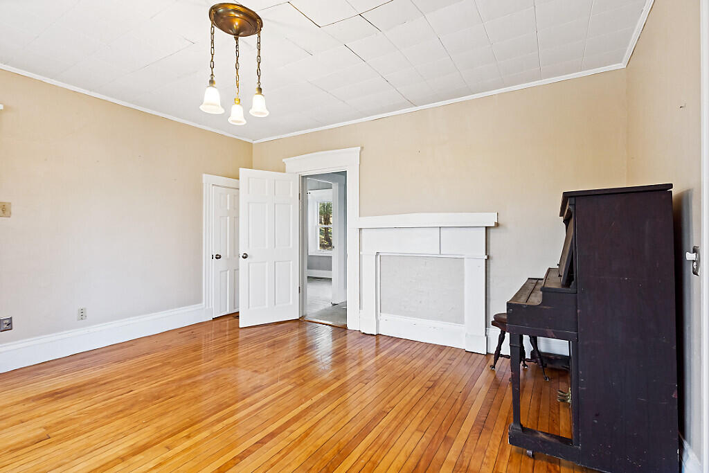 247 Winthrop Center Road Winthrop ME 04364