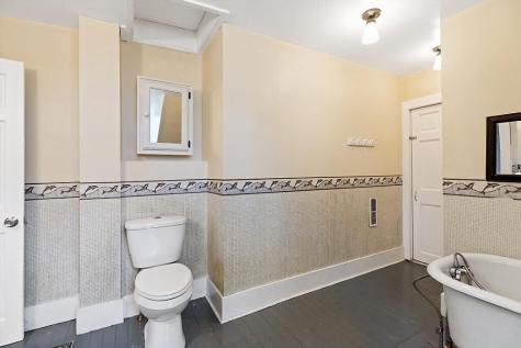 247 Winthrop Center Road Winthrop ME 04364