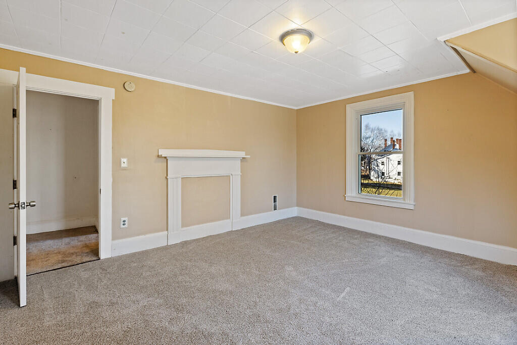 247 Winthrop Center Road Winthrop ME 04364