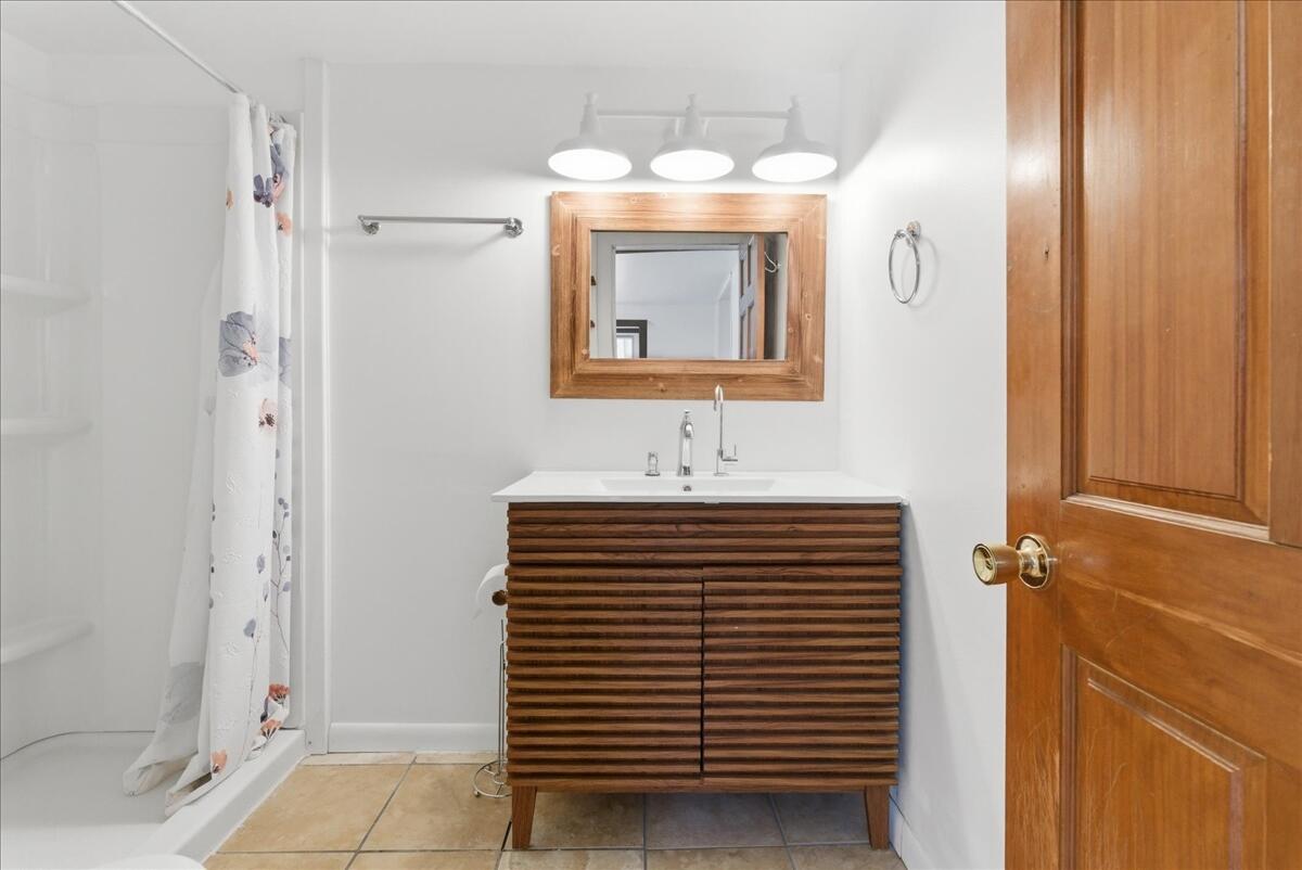 304 Hardscrabble Road Poland ME 04274