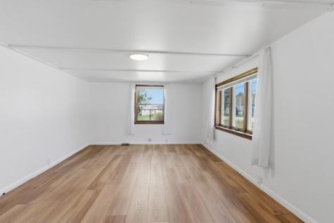 304 Hardscrabble Road Poland ME 04274