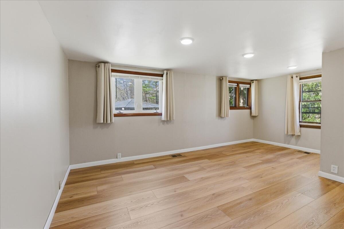 304 Hardscrabble Road Poland ME 04274