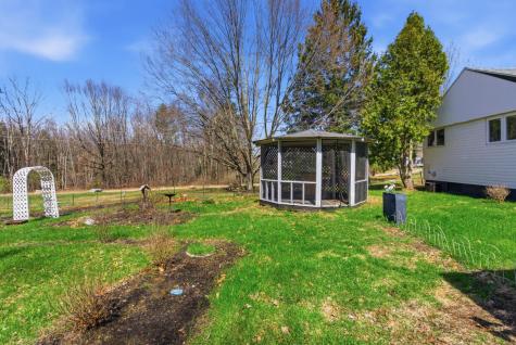 304 Hardscrabble Road Poland ME 04274