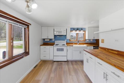 304 Hardscrabble Road Poland ME 04274
