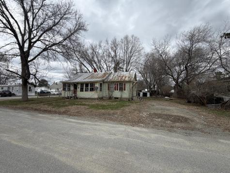 12 Cote Street Skowhegan ME 04976