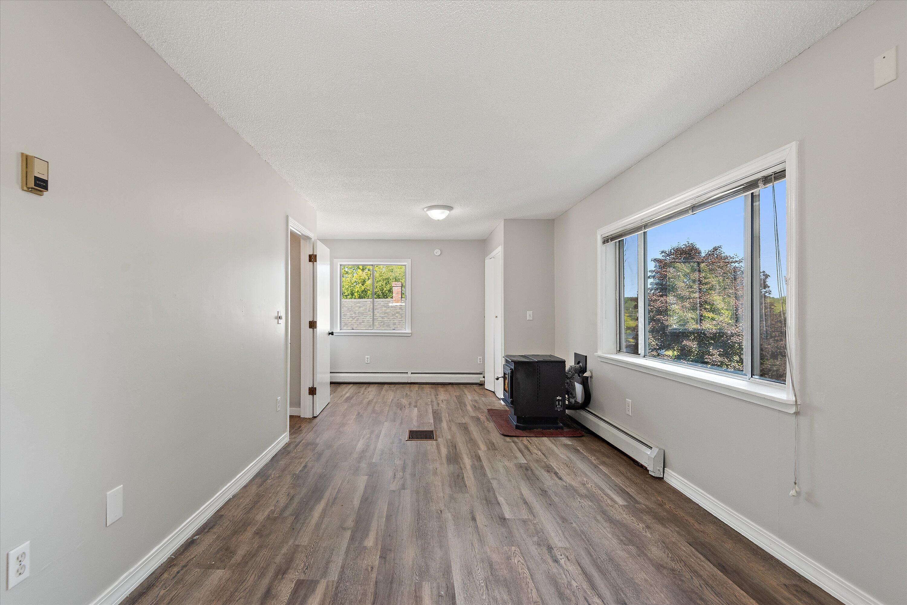 25 Main Road Road Eddington ME 04428