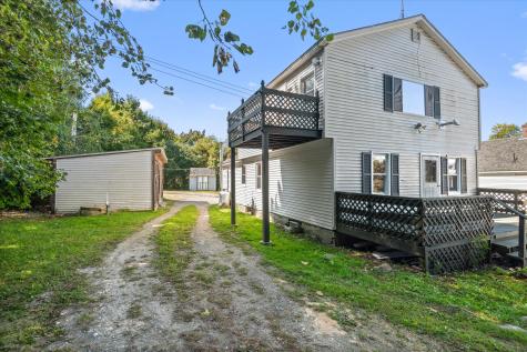 25 Main Road Road Eddington ME 04428