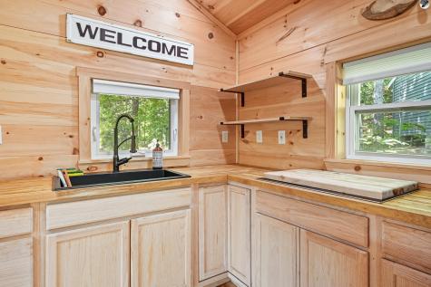 8 Jordan Lane West Gardiner ME 04345