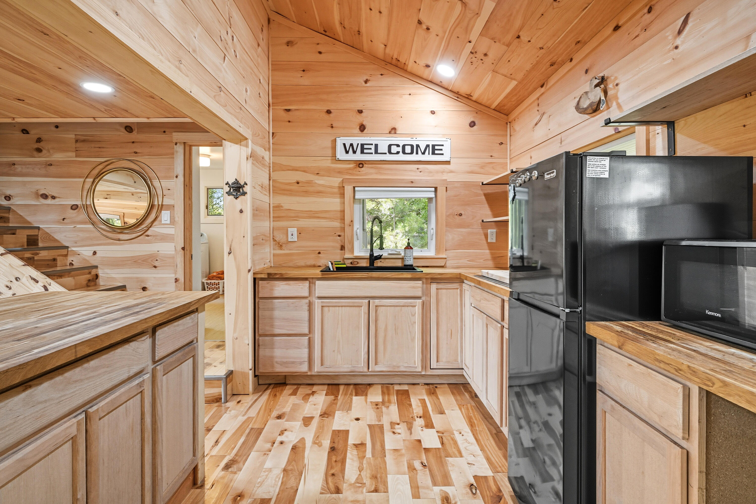 8 Jordan Lane West Gardiner ME 04345