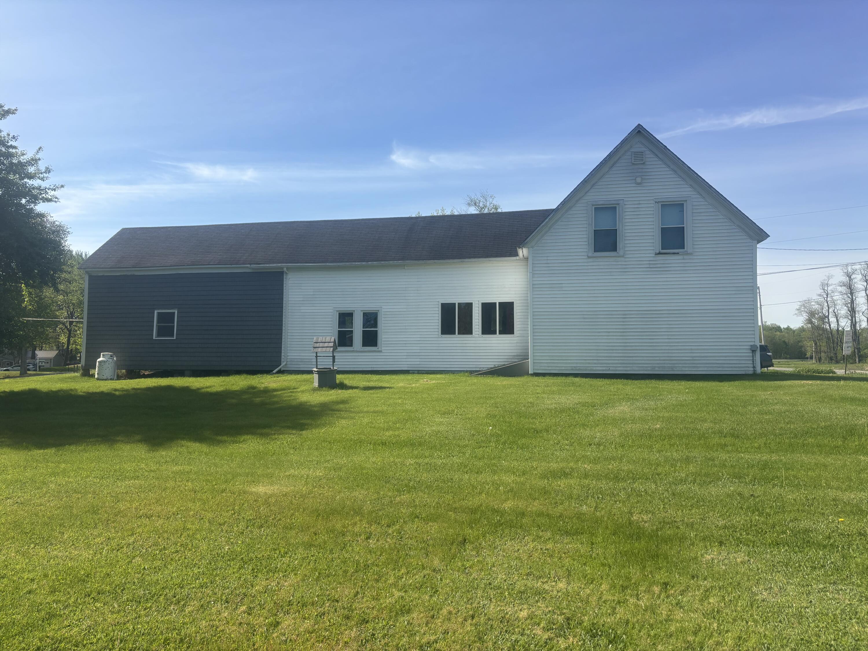 8 Lester Lane Burnham ME 04988